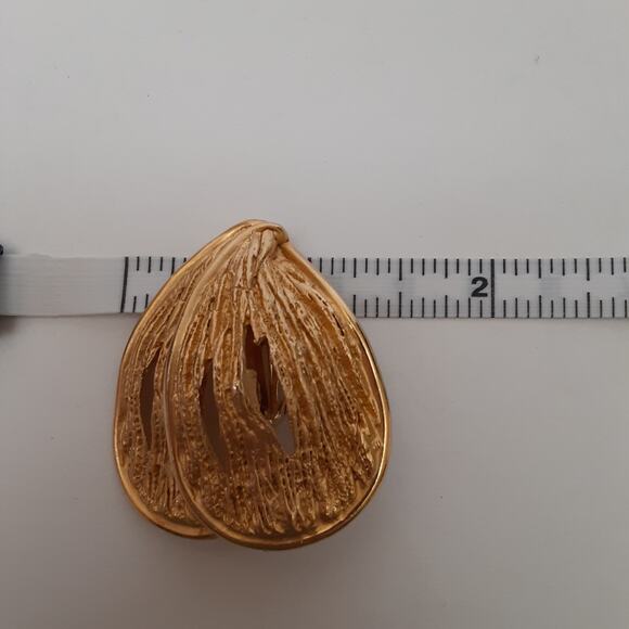 Vintage 80s Costume Jewelry Clip On Earrings 3 Pairs Craft L. Bott Doorknocker - Picture 10 of 13